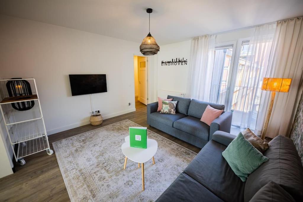 Elegant 2 Bedroom Apartment 75M2 - Sd23G Eindhoven Bagian luar foto