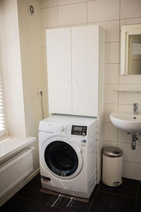 Elegant 2 Bedroom Apartment 75M2 - Sd23G Eindhoven Bagian luar foto