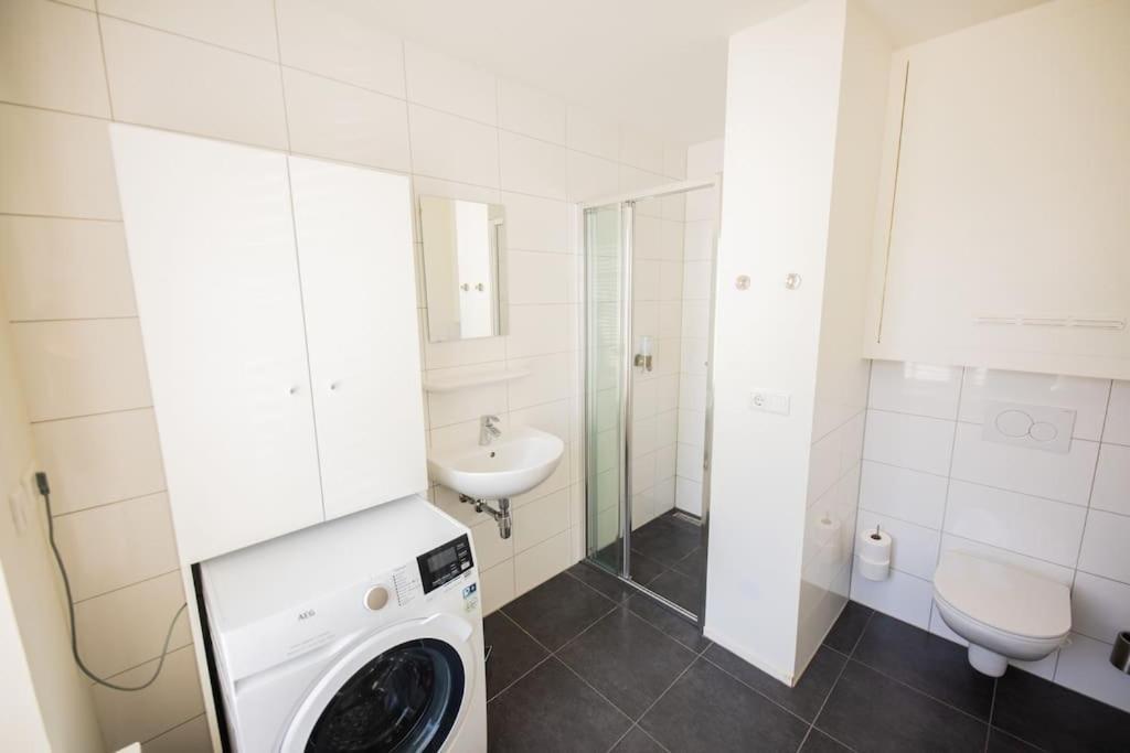Elegant 2 Bedroom Apartment 75M2 - Sd23G Eindhoven Bagian luar foto